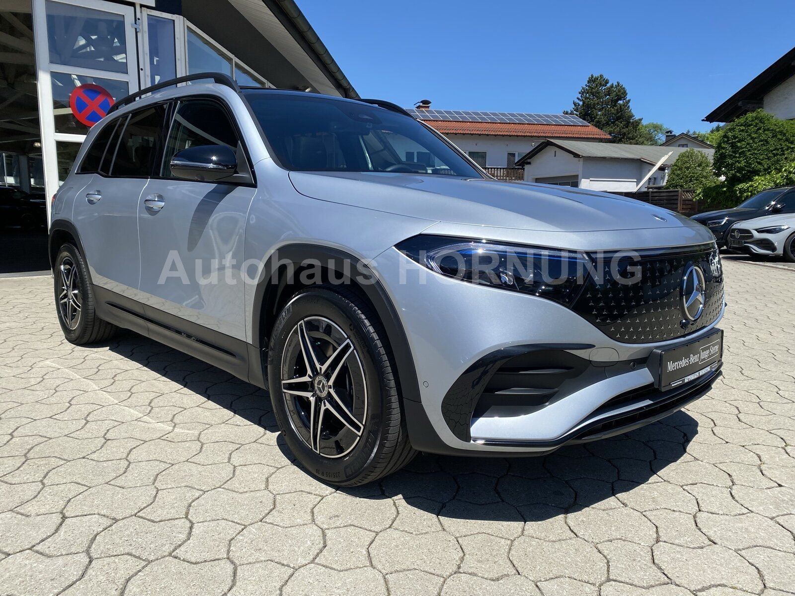 Mercedes-Benz EQB350 4M AMG AHK PANOSD 360 NIGHT BURMESTER LHZ foto 2