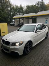 BMW Bmw E90 325i (facelift) - BMW 325: 325i E90