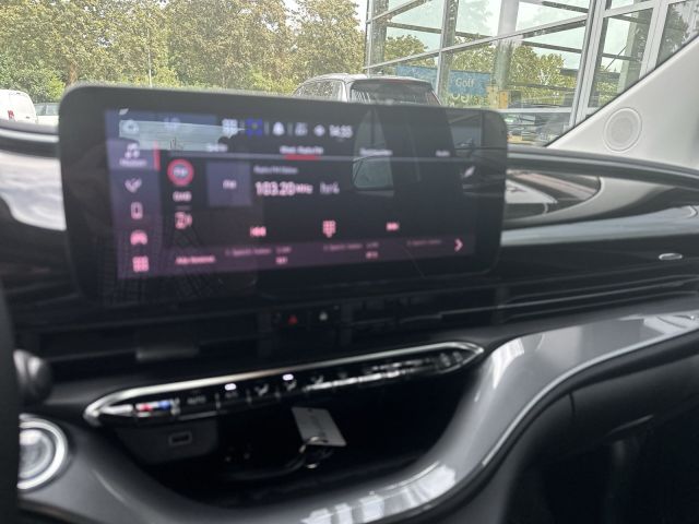500e Cabrio Style Paket 42 kWh Klimaautomatik GR