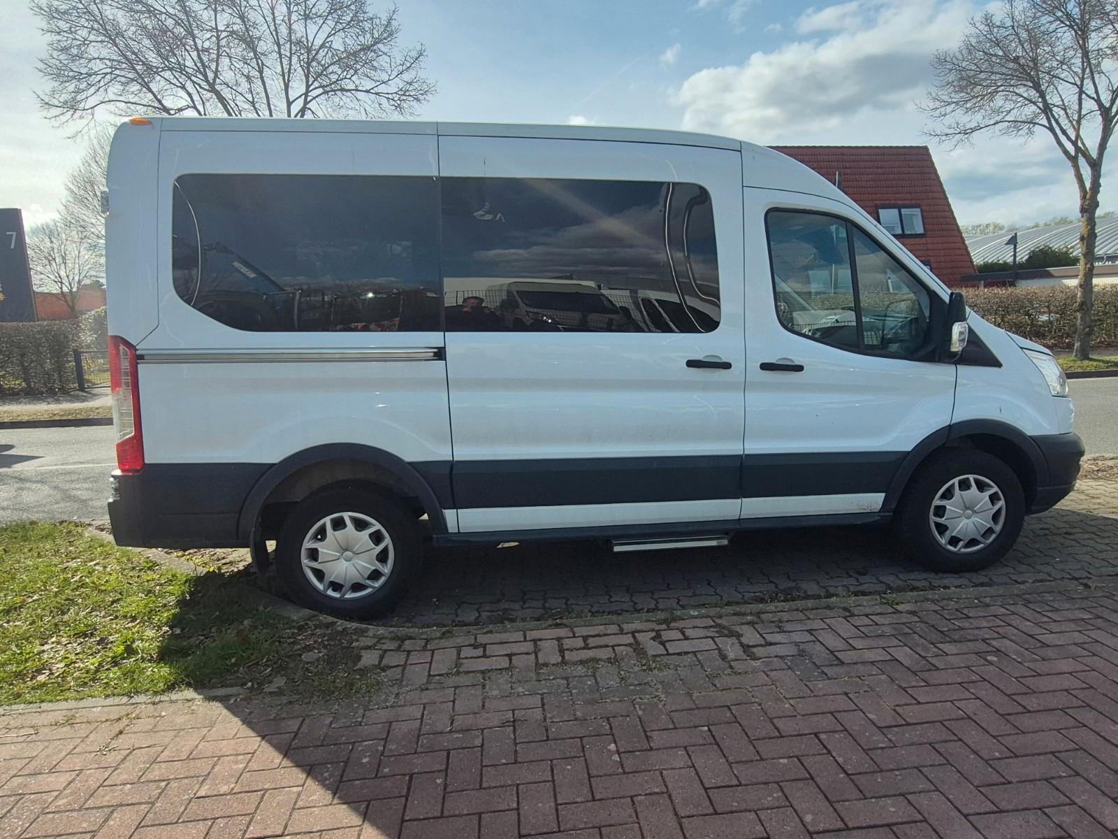 Ford Transit Kombi 330 L2 Trend 9 Sitze