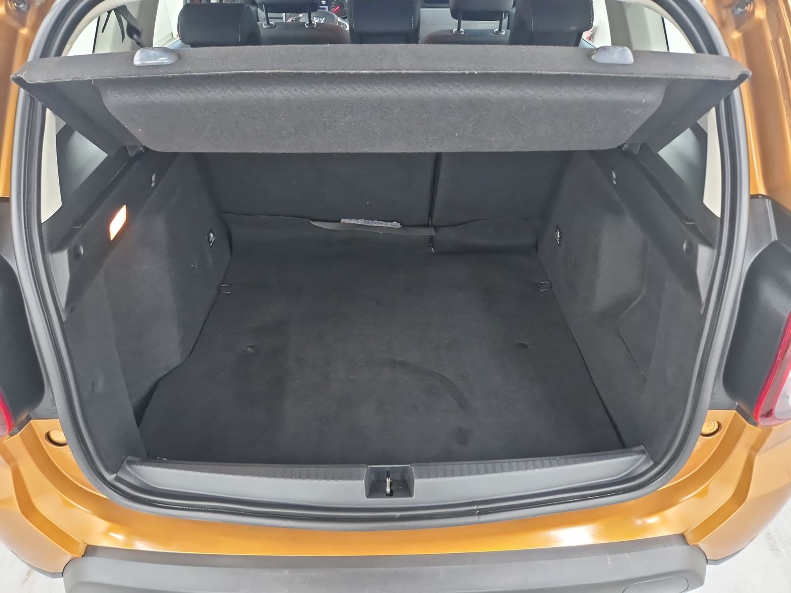 DACIA Duster 1.0 TCe 100 LPG Comfort 2WD – Bild 10