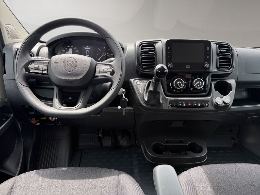 Fahrzeugabbildung Citroën Jumper 2.2 D 180 3.5T+ L3 Autm. 3-Seiten-Kipper