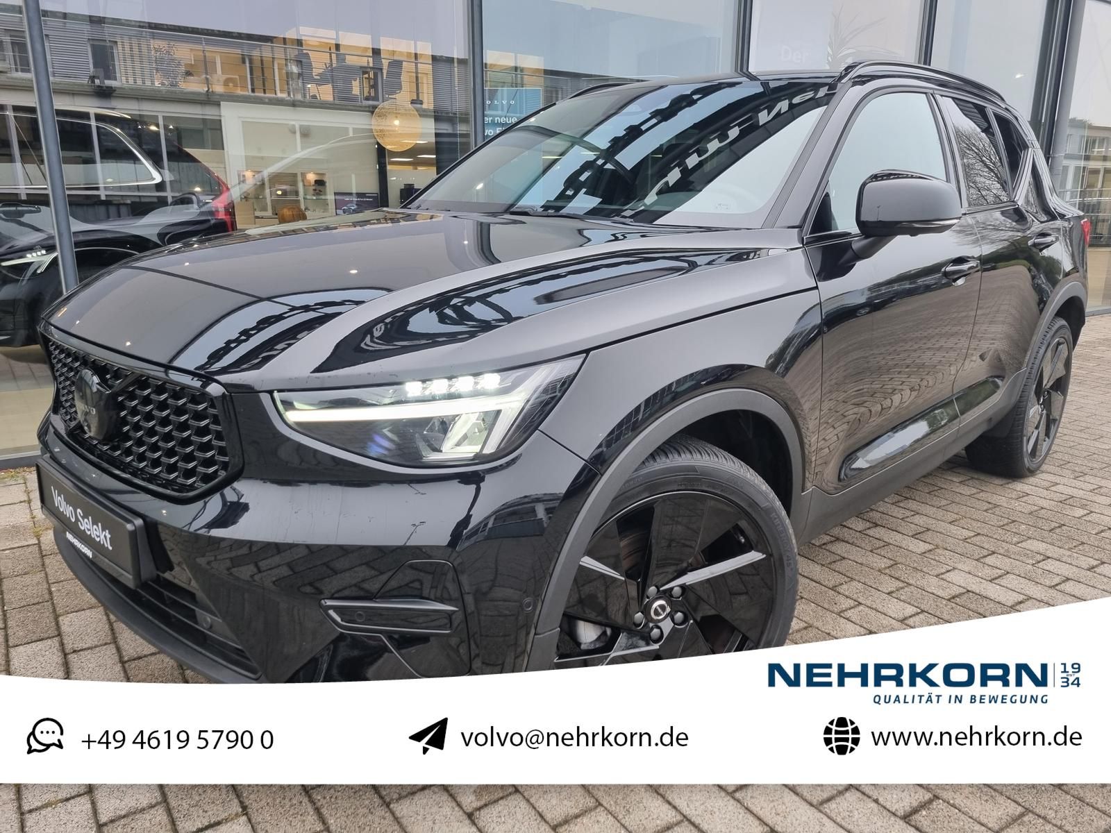 Fahrzeugabbildung Volvo XC40 B3 Plus Black Edition 'Standheizung'