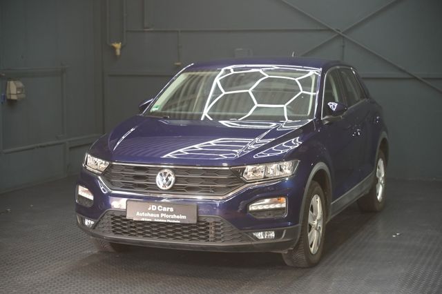 Volkswagen T-Roc Basis * 1. Hand * 8-fach * TÜV bis 11/26