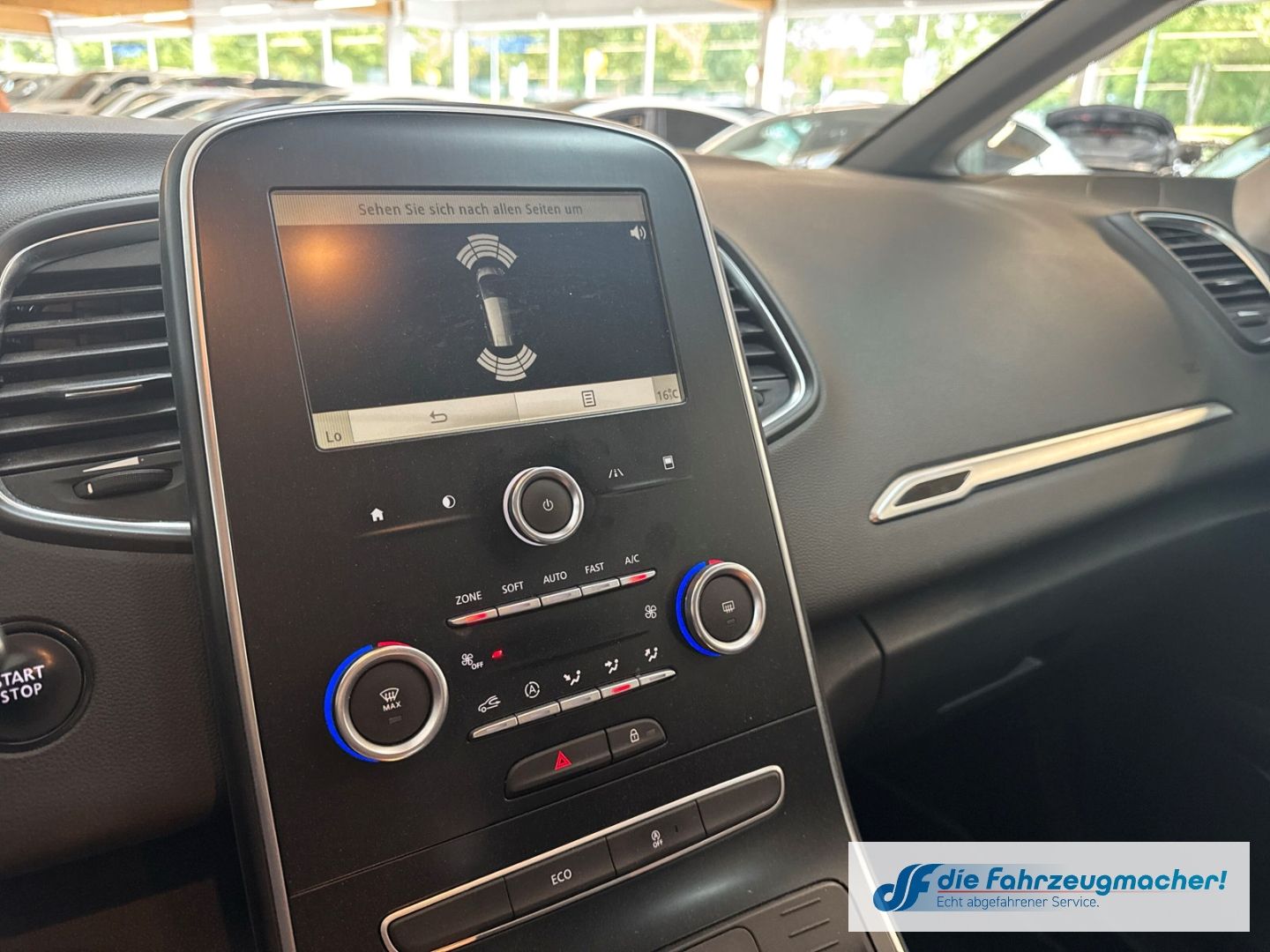 Fahrzeugabbildung Renault Scenic IV Grand Experience 1.5 dCi  DAB Keyless