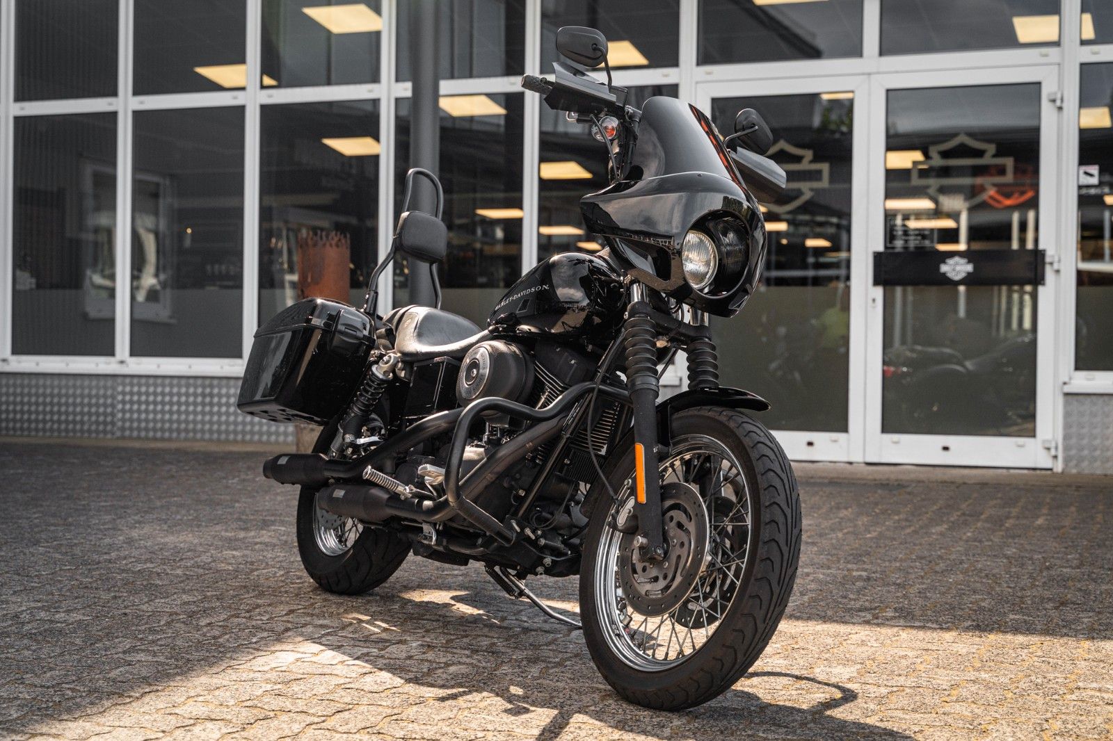 Fahrzeugabbildung Harley-Davidson DYNA SUPER GLIDE SPORT FXDX - CLUBSTYLE 88 TC