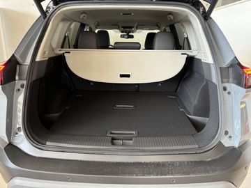 Fotografie des Nissan X-Trail 1.5 VC-T Mild-Hybrid Xtronic N-Connecta