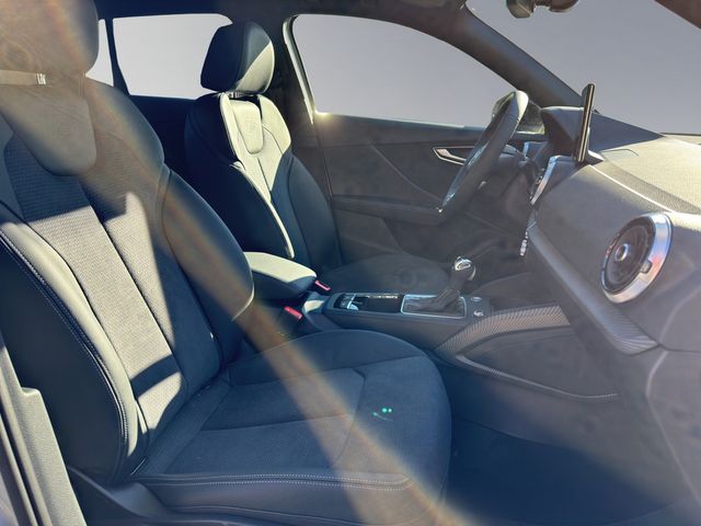 Q2 S line 35 TFSI 110150 kWPS S tronic