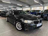 BMW 520d xDrive Touring AHK+Business+DA+Park+Induk.