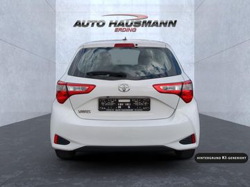Toyota Yaris - 10