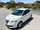 Lancia Ypsilon 1.3MLJT PLATINO BASSI CONSUMI 201 - Lancia Ypsilon Platino mit Diesel-Antrieb