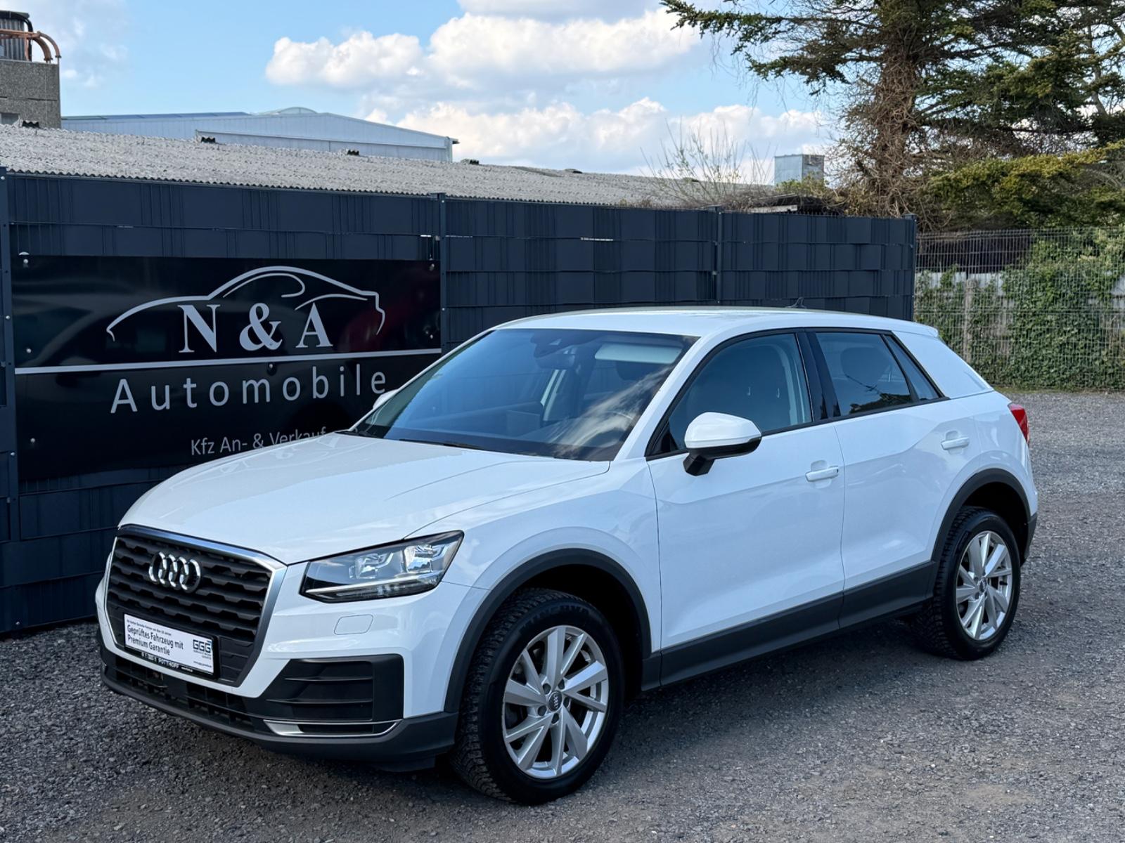 Audi Q2 30 TDI basis Automatik*Navi*ACC*PDC*SHZ*