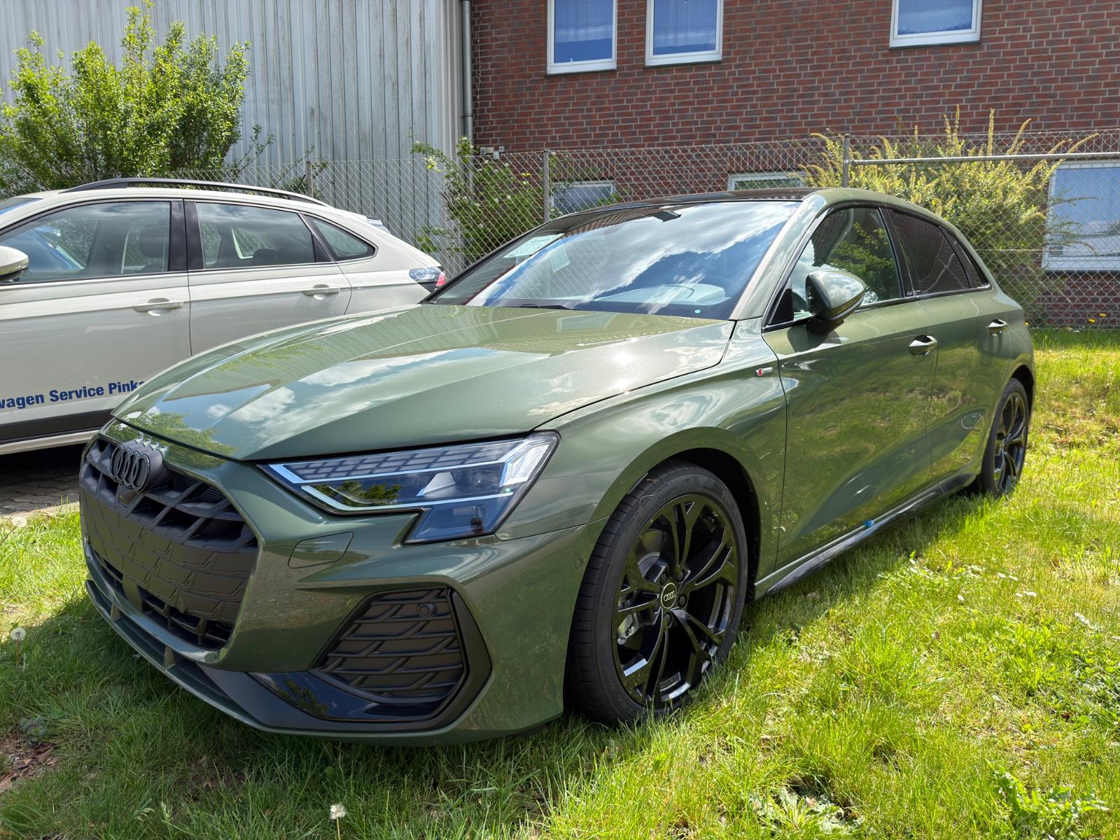 Audi A3 Sportback 35 TFSI 3x S-line PANO SONOS Matrix
