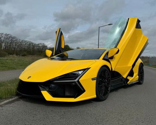 Lamborghini YELLOW LEATHER BLACK/YELLOW