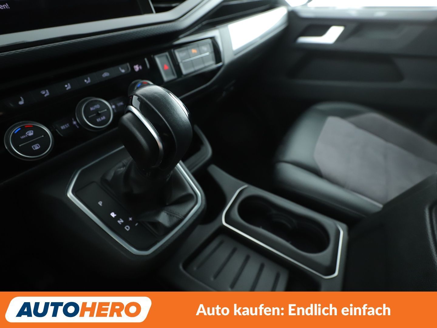 Volkswagen T6 Multivan 2.0 TDI Generation Six 4Motion Aut foto 24