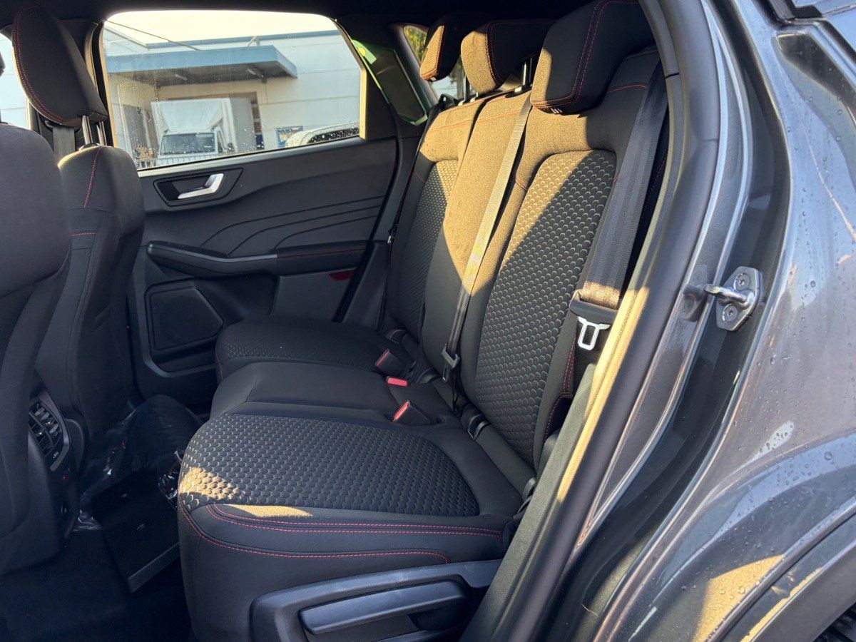 Ford Kuga - Bild 16