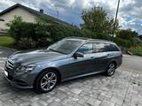 Mercedes-Benz E 200 BlueTEC T AVANTGARDE AVANTGARDE - Mercedes-Benz E 200 mit Diesel-Antrieb: Kombi, Automatik