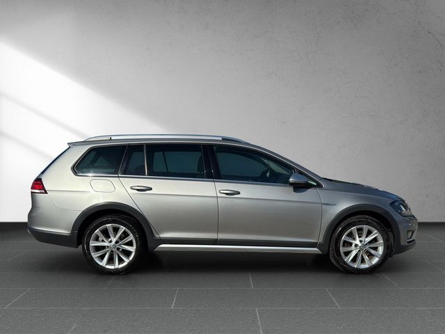 Volkswagen Golf VII Variant 2.0 TDI DSG 4M Alltrack *SHZ*