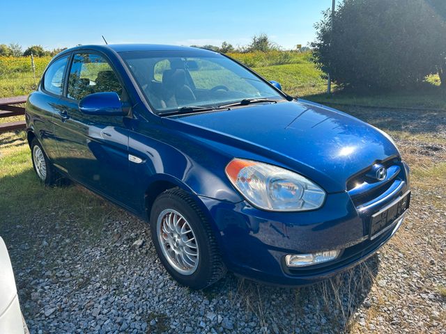 Hyundai Accent 1.4 GL KLIMAANLAGE TÜV 10 / 2024