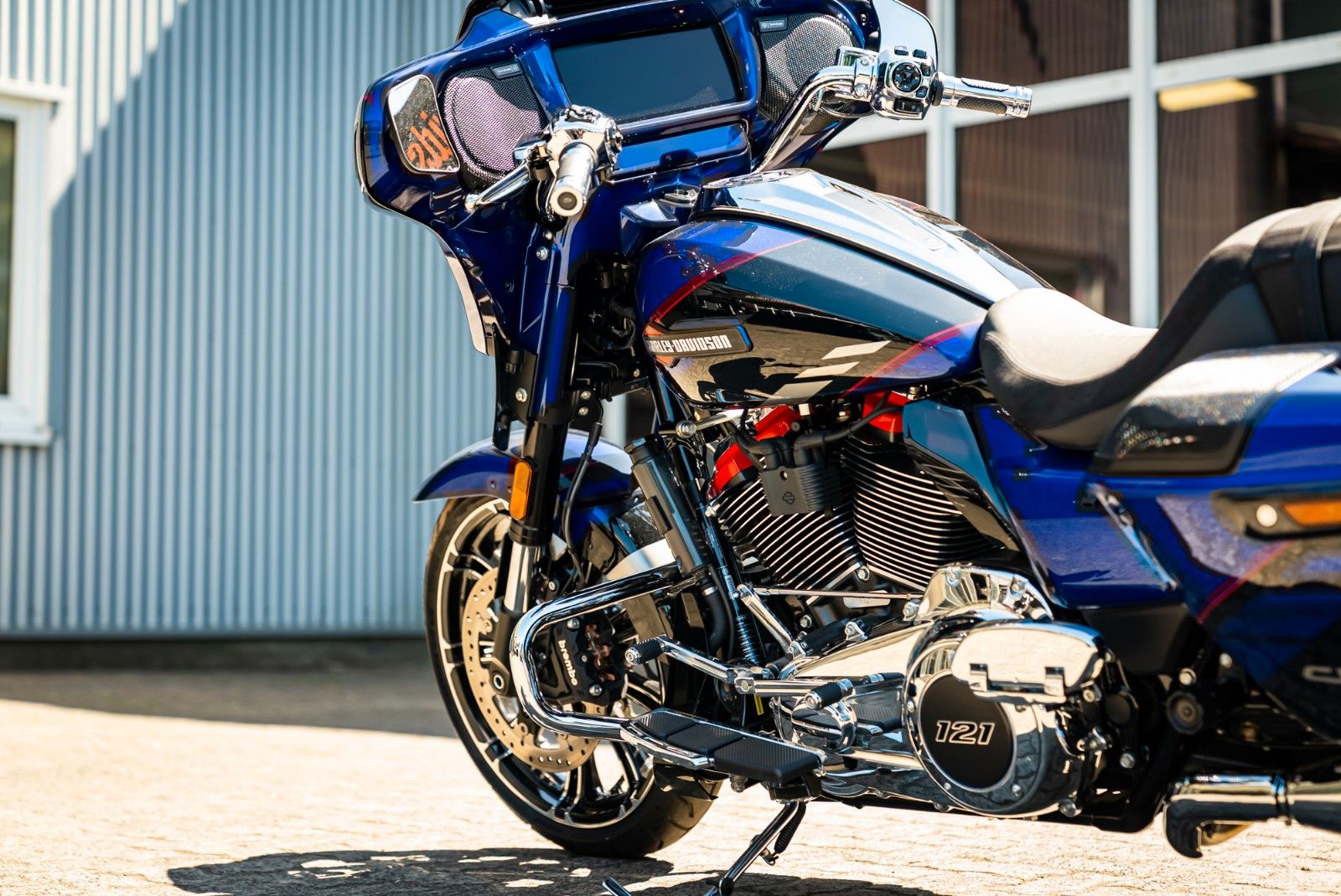 Fahrzeugabbildung Harley-Davidson CVO Street Glide FLHXSE 121 CUI MY25