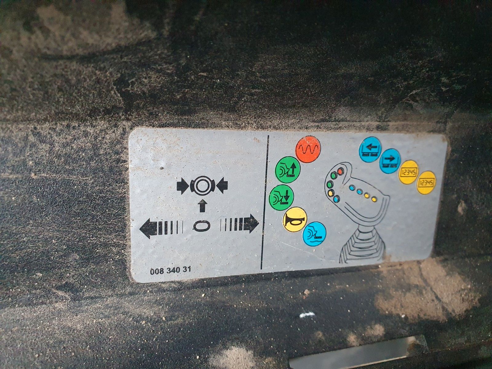 Fahrzeugabbildung BOMAG BW 213 DH / nur 1.087h / Plattenanbauverdicht