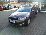 Skoda Octavia Lim. Ambition 1.2TSi - Skoda Octavia mit Benzin-Antrieb: Limousine, 1.2