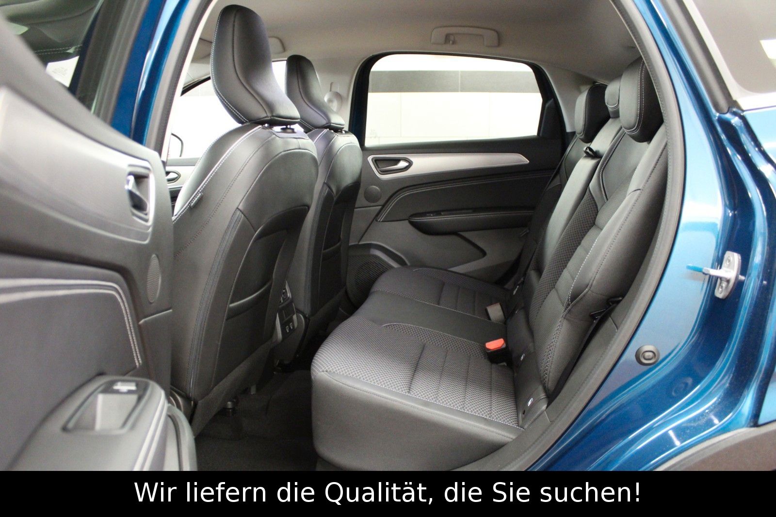 Fahrzeugabbildung Renault Arkana Mild Hybrid 140 EDC Techno