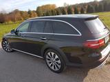 Mercedes-Benz E 220 d 4MAT  T All-Terrain, abs. Vollausstattg. - Mercedes-Benz E 220 mit Diesel-Antrieb: Leder, Navigationssystem, Kombi, Automatik, Klimaanlage