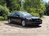 BMW 525i E60, 6 Zylinder  - BMW 525 mit Benzin-Antrieb: Limousine, 525i E60