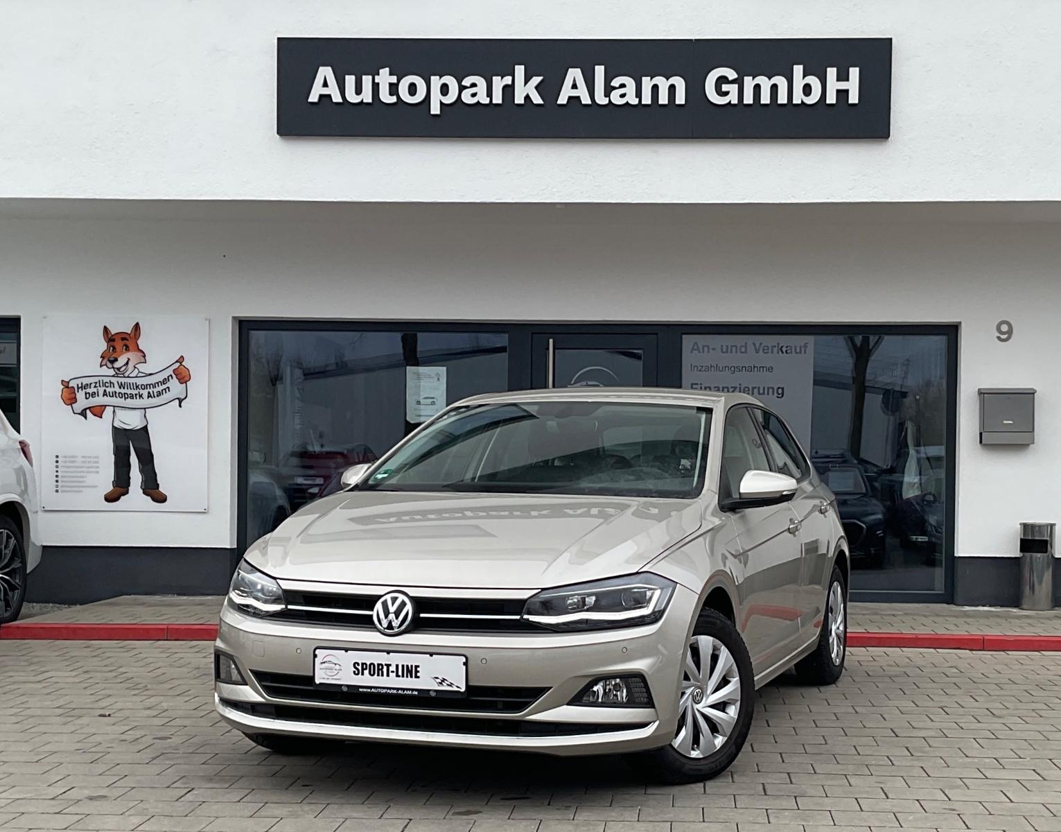 Volkswagen Polo VI Highline LED Navi PDC SHZ