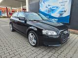 Audi A3 2.0 TDI Attraction quattro * BI-XENON LED * - Audi A3 aus 2010: 2.0