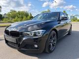 BMW 320 i M SPORT SHADOW LINE*LED*LEDER*VAVI*KAMERA - BMW 3er Reihe in Duisburg