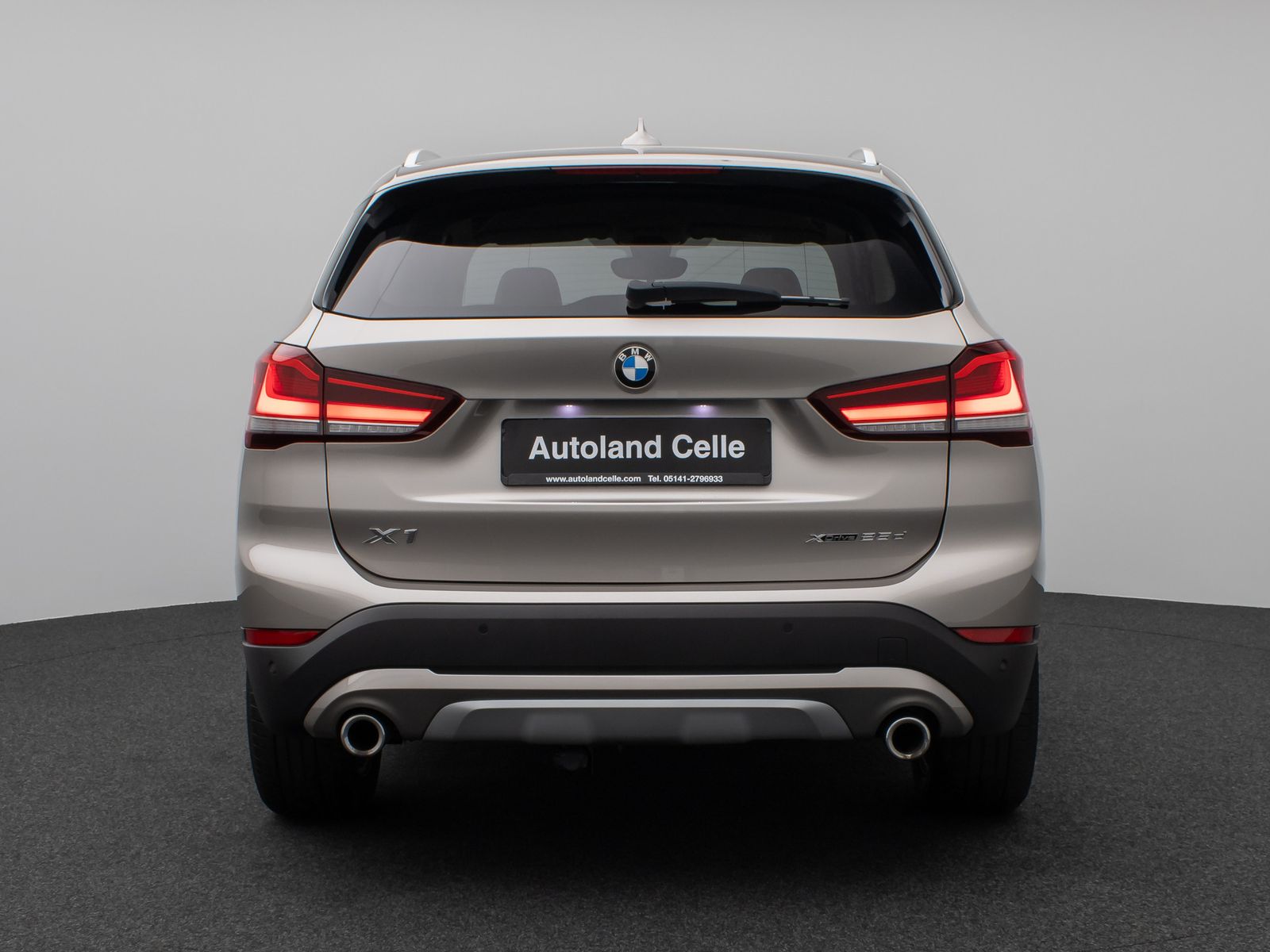 Fahrzeugabbildung BMW X1 xD25d xLine H/K DAB Parkassis AHK Alarm Sport