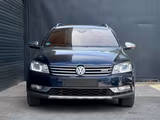 Volkswagen Passat Alltrack 4Motion Pano/ACC/DCC/DYNAUDIO - blaue Volkswagen Passat Alltrack