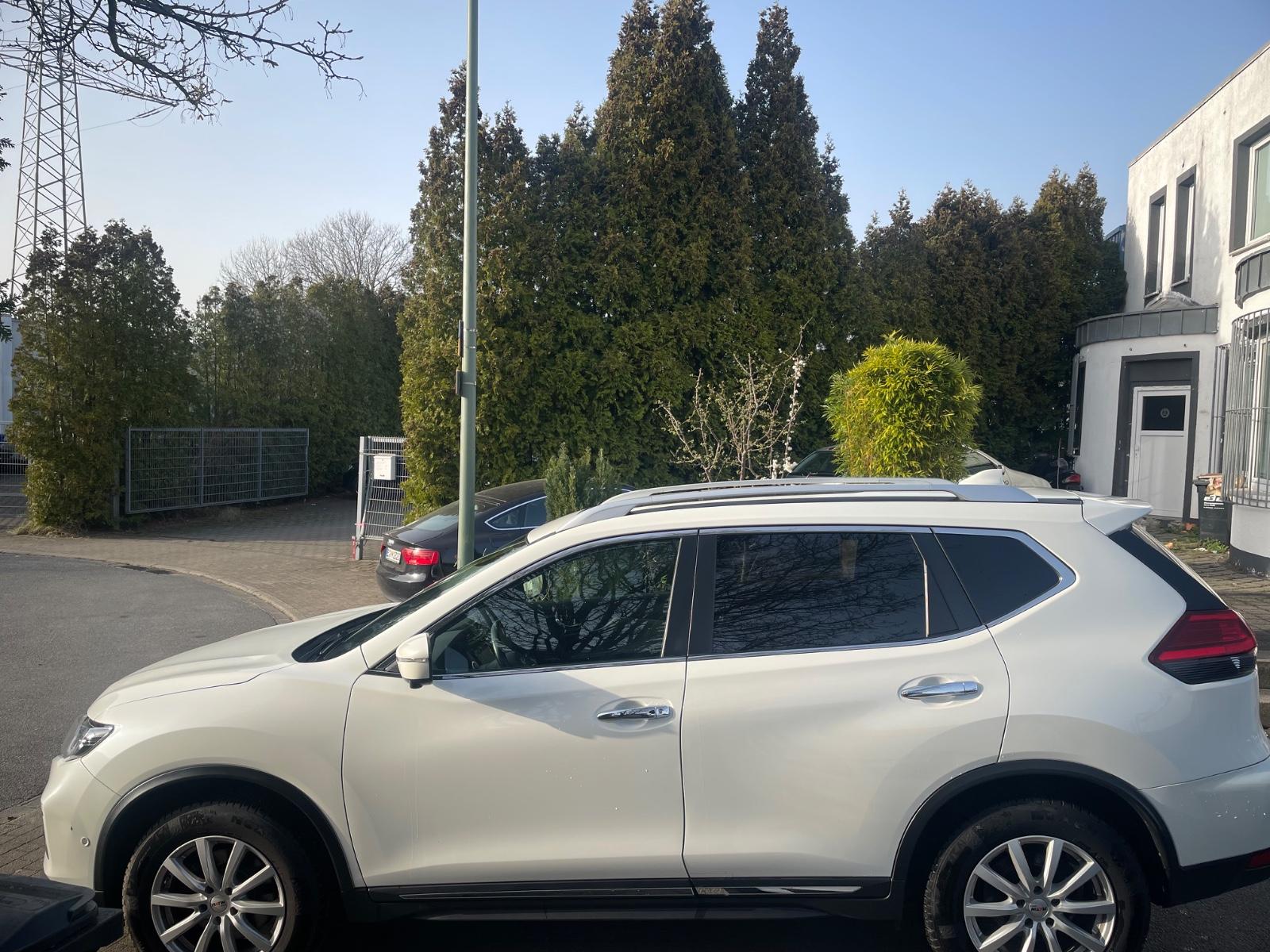 Nissan X-Trail Tekna  7SITZER!!