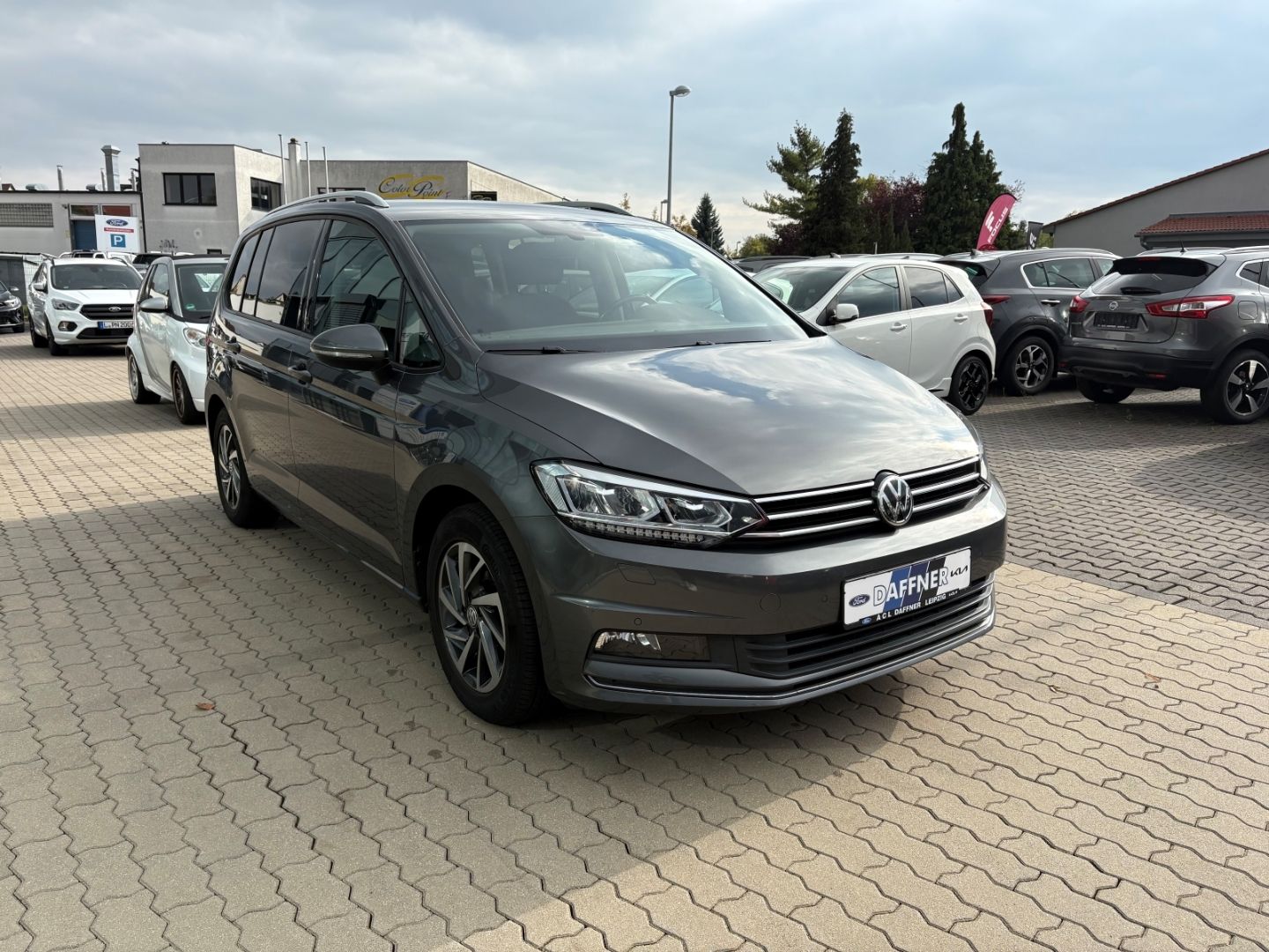 Fahrzeugabbildung Volkswagen Touran 1.6 TDI Comfortline BMT Start-Stopp