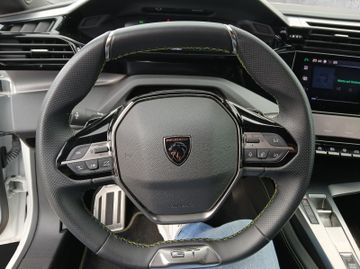 Peugeot 308 GT 1.5 BlueHDi 130 +Kam.+Navi+360+SHZ+ACC