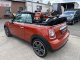 MINI COOPER Cabrio Cooper 1,6 Xenon/PDC/Sithz/Navi - MINI MINI: Orange, Cabrio