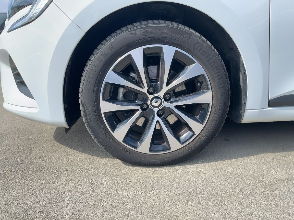 Fahrzeugabbildung Renault Clio EQUILIBRE E-TECH 145 EPH