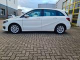 Mercedes-Benz B 180 - weiße Mercedes-Benz B 180
