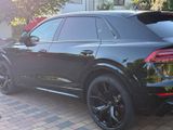 Audi RSQ8, nahezu voll, WR, Anschlussgarantie - Audi RSQ8 von privat