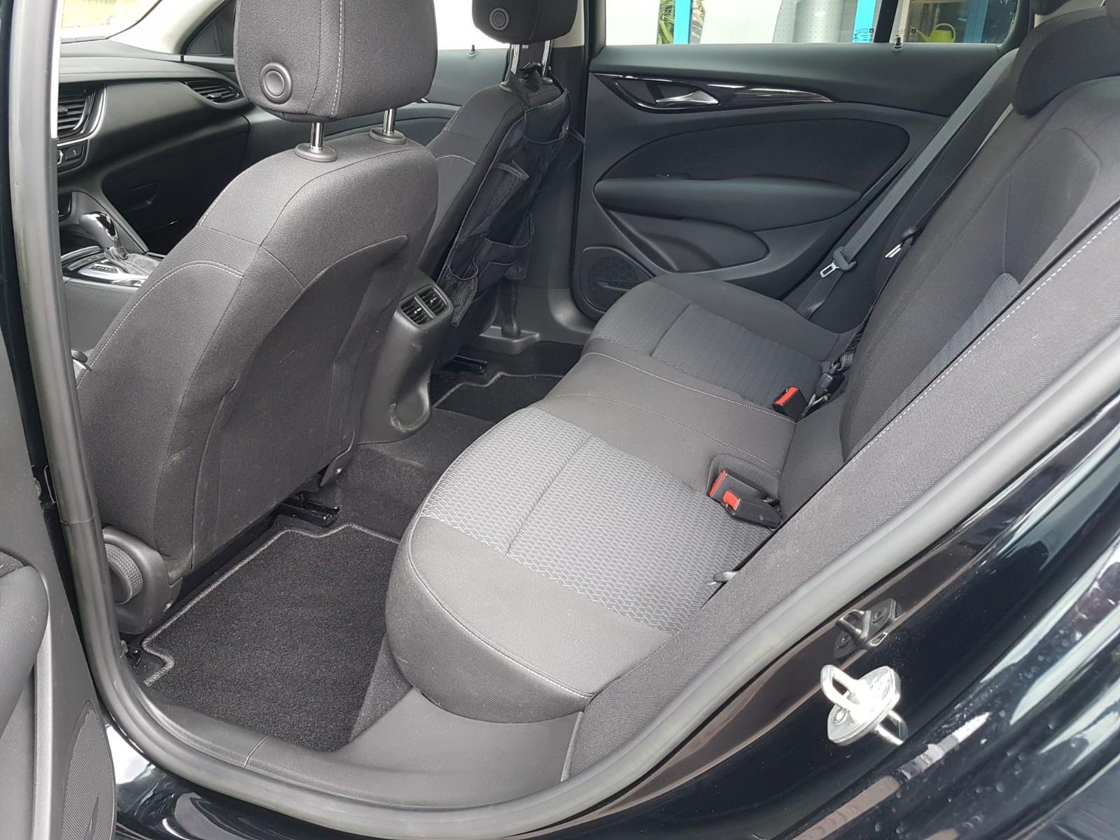 Opel Insignia 2.0 CDTI Elegance LED,NAVI,APP,KAMERA