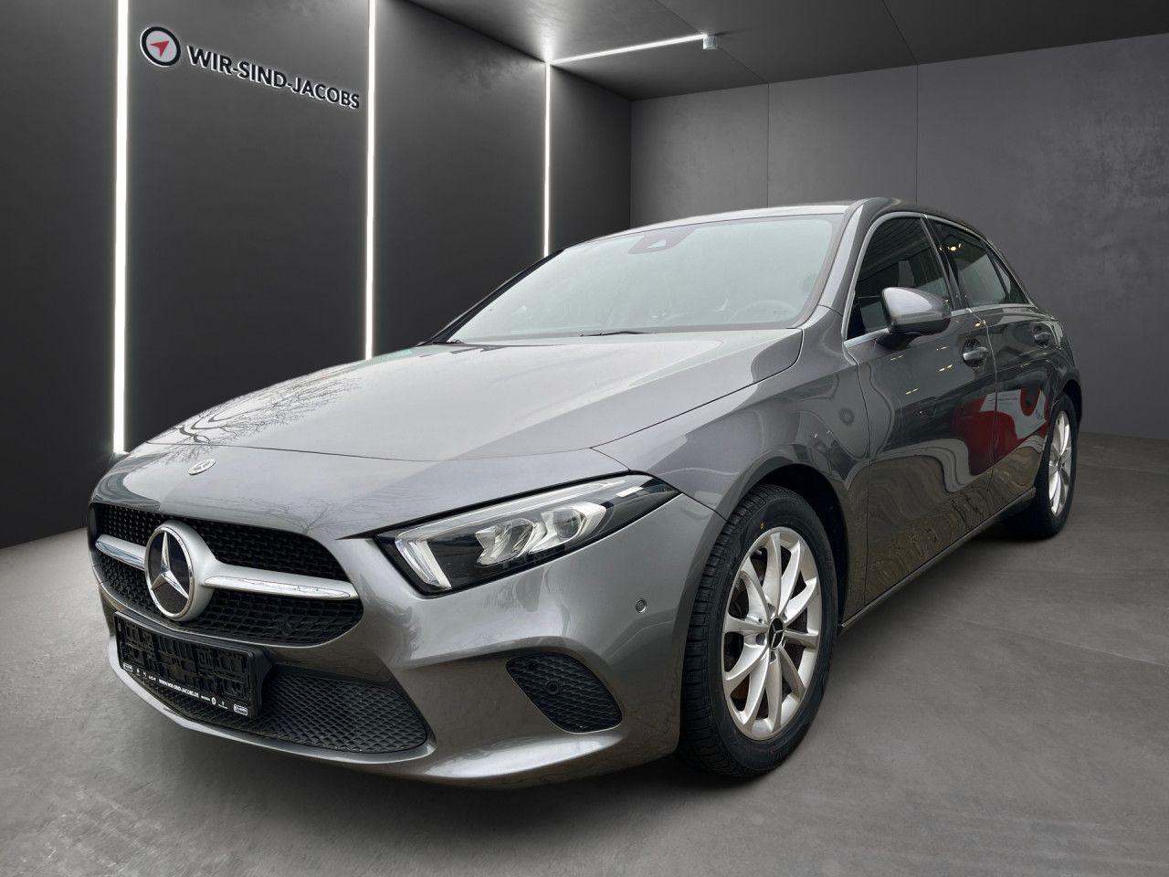 Mercedes-Benz A 220 Progressive Klima Einparkhilfe el. Fenster