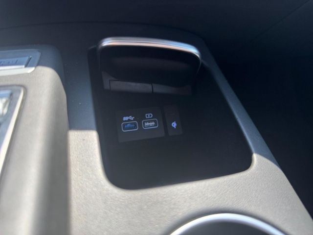 Fahrzeugabbildung Genesis GV70 2.5T AWD Sport AD Memory Sitze LED ACC El.