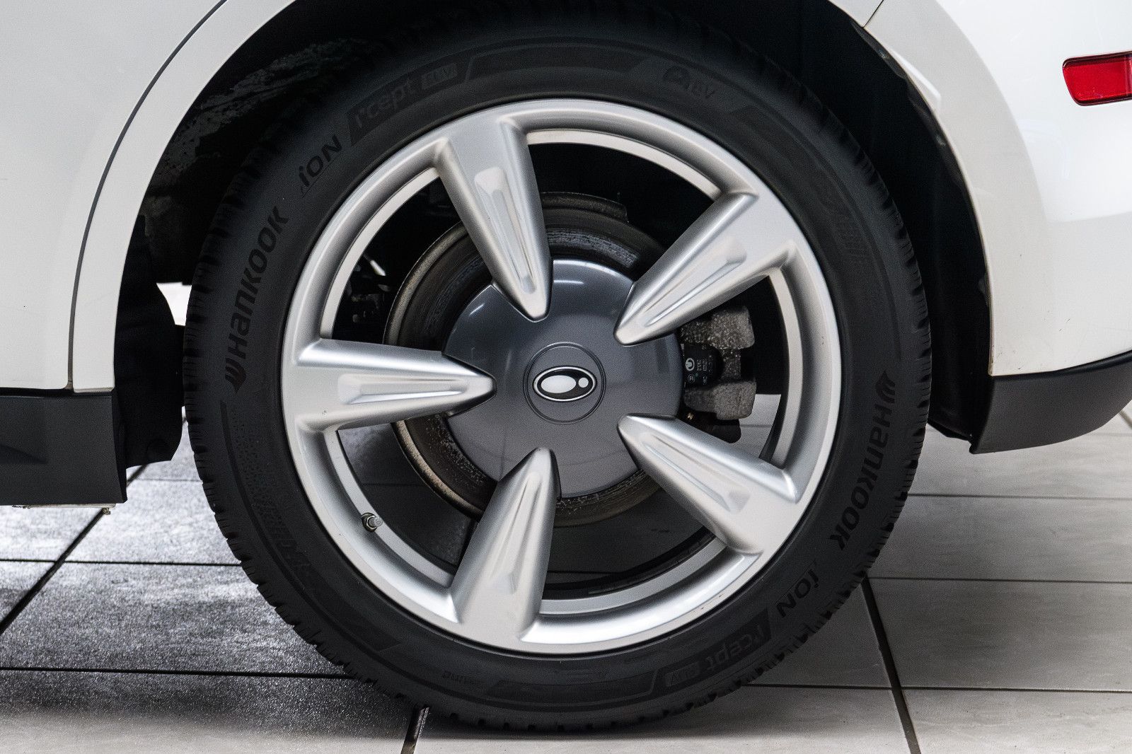 Fahrzeugabbildung GWM Ora 03 400 Pro *Wäpu *Bicolor *Allwetter