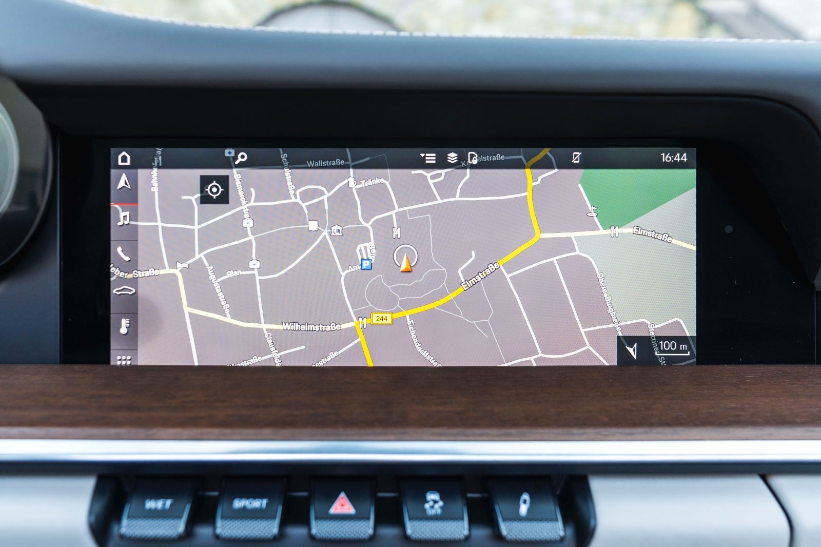 Fahrzeugabbildung Porsche 911 Carrera Cabrio PASM 360° BOSE TOTW NAV PDK