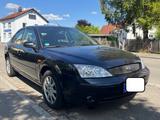 Ford Mondeo 2.5 V6 5-Tronic Sport - Ford Mondeo: Sport
