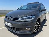 Volkswagen Touran 2.0 TDI*ACTIVE*PANORAMA*NAVI*LED*AHK*ACC! - Volkswagen Touran aus 2022