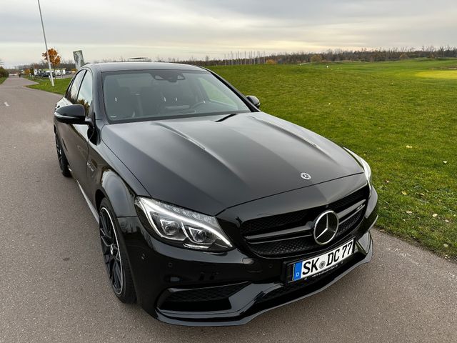 Mercedes-Benz C 63 S AMG*PERFORMANCE*360°*HUD*VOLL*