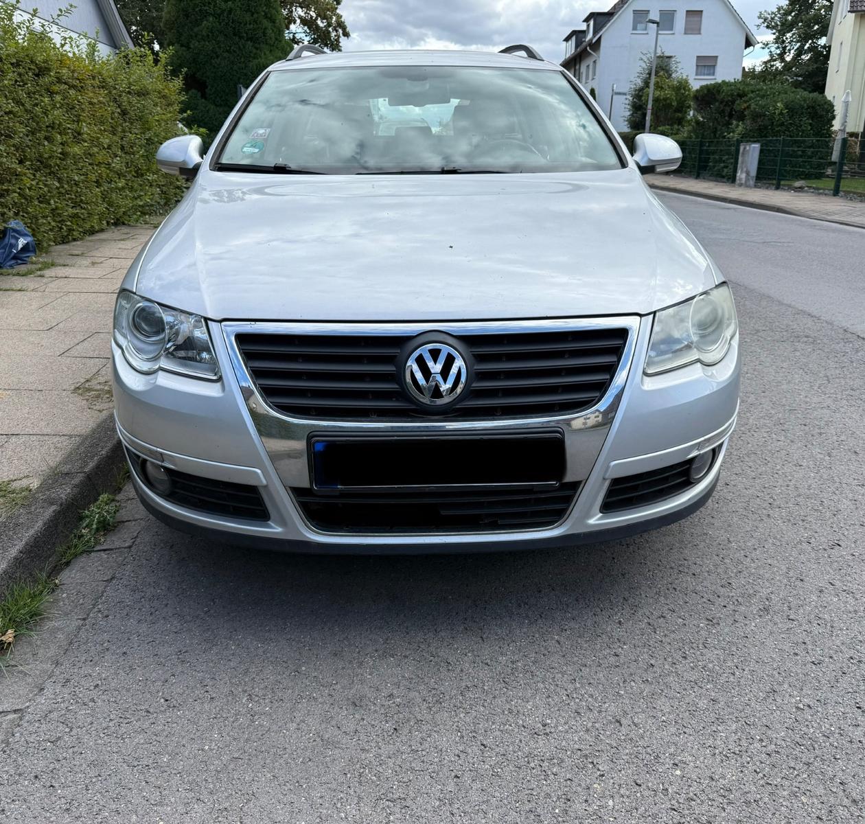 Volkswagen Passat 2008 — rear view